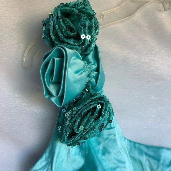 Ruby Rox Sequin Dress - Picture 3 of 8